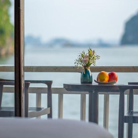 ホテル Halong Arcadia Cruise ハロン エクステリア 写真