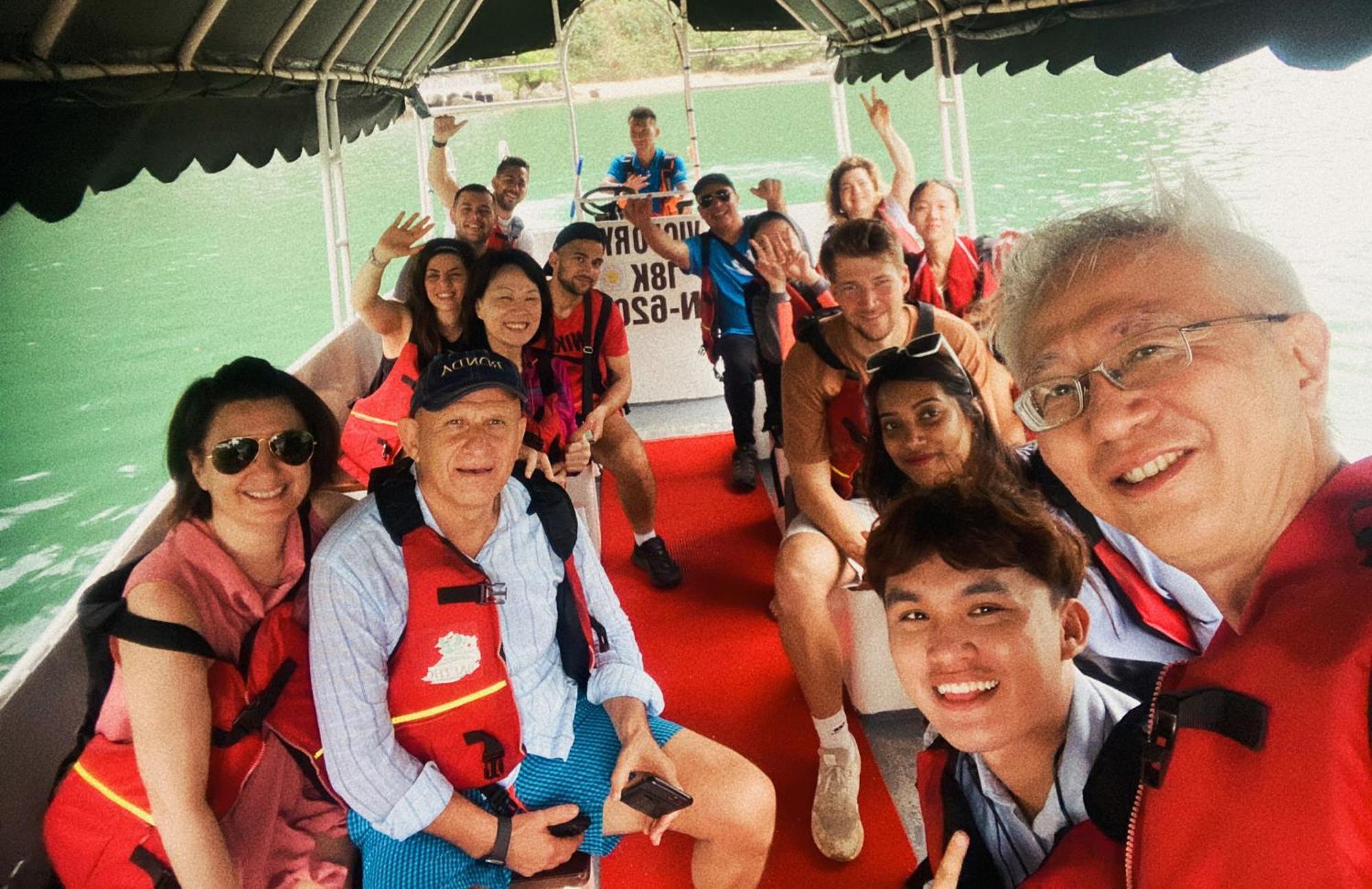 ホテル Halong Arcadia Cruise ハロン エクステリア 写真