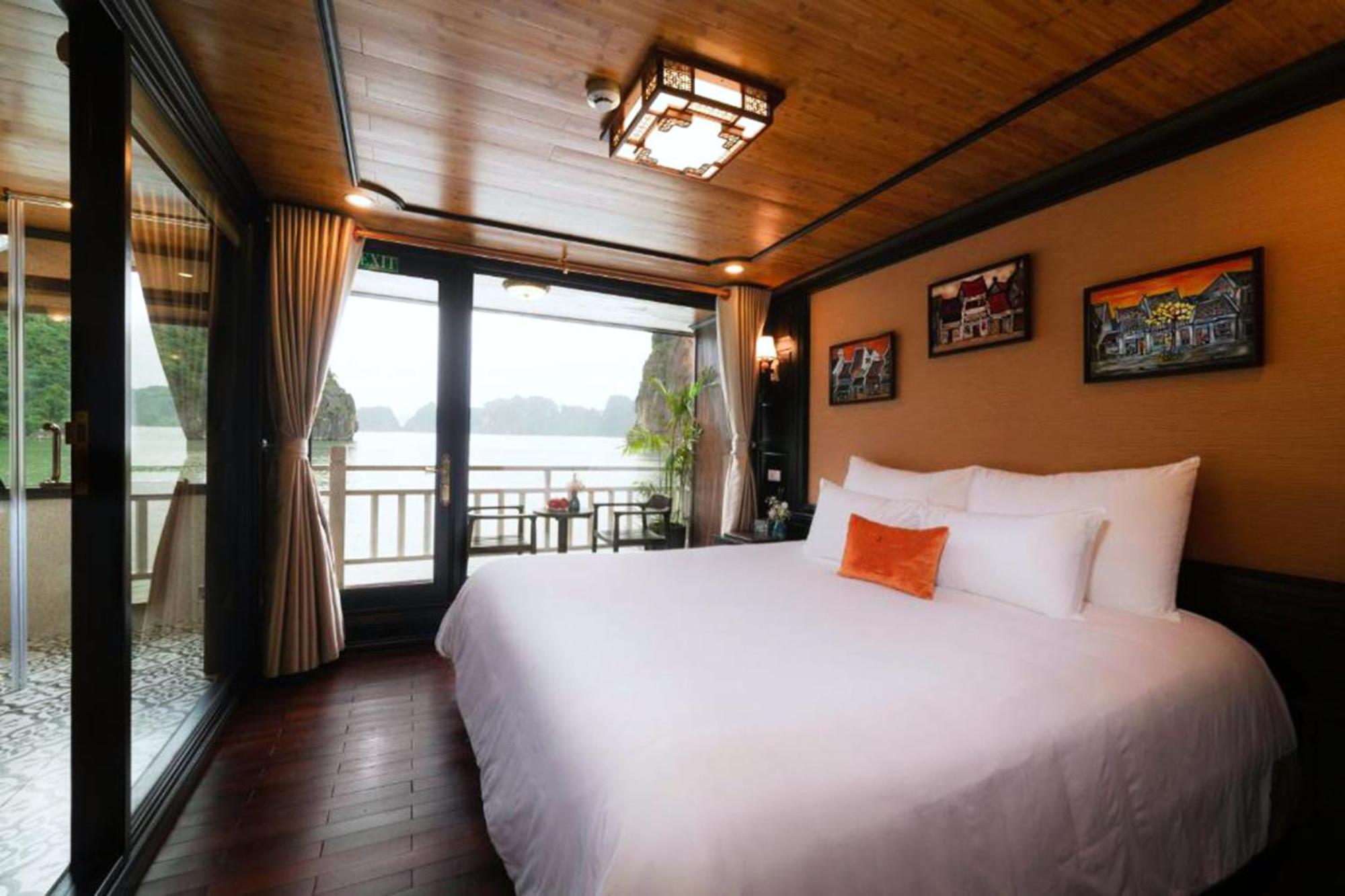 ホテル Halong Arcadia Cruise ハロン エクステリア 写真